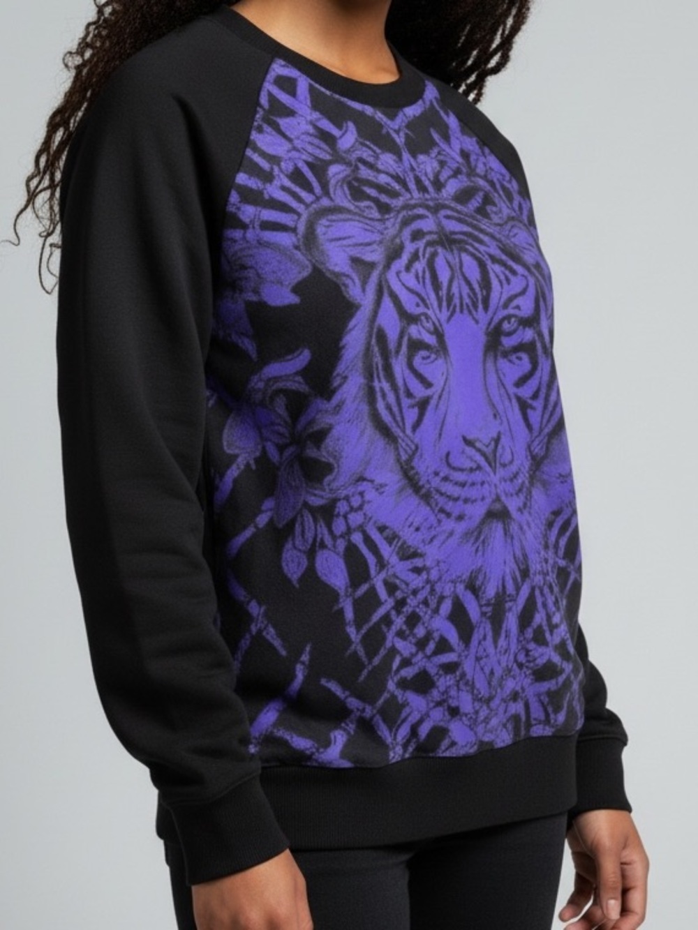 Deetz x Intermix Purple Tiger Graphic Sweatshirt Pullover S/M